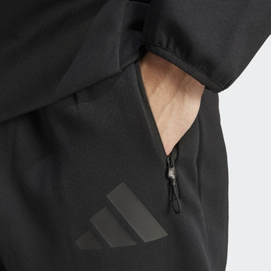 Adidas Pantalon ourlet droit adidas Z.N.E.