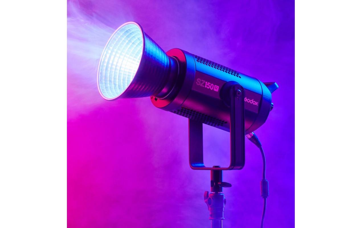 SZ150R RGB LED Licht Bi-Color Zoombar<br>Leistungsstarke RGB- und Bi-Color-LED-Videoleuchte mit Zoomfunktion