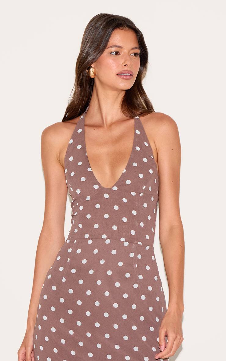 Chocolat Robe Longue En Mousseline À Pois Avec Décolleté Plongeant