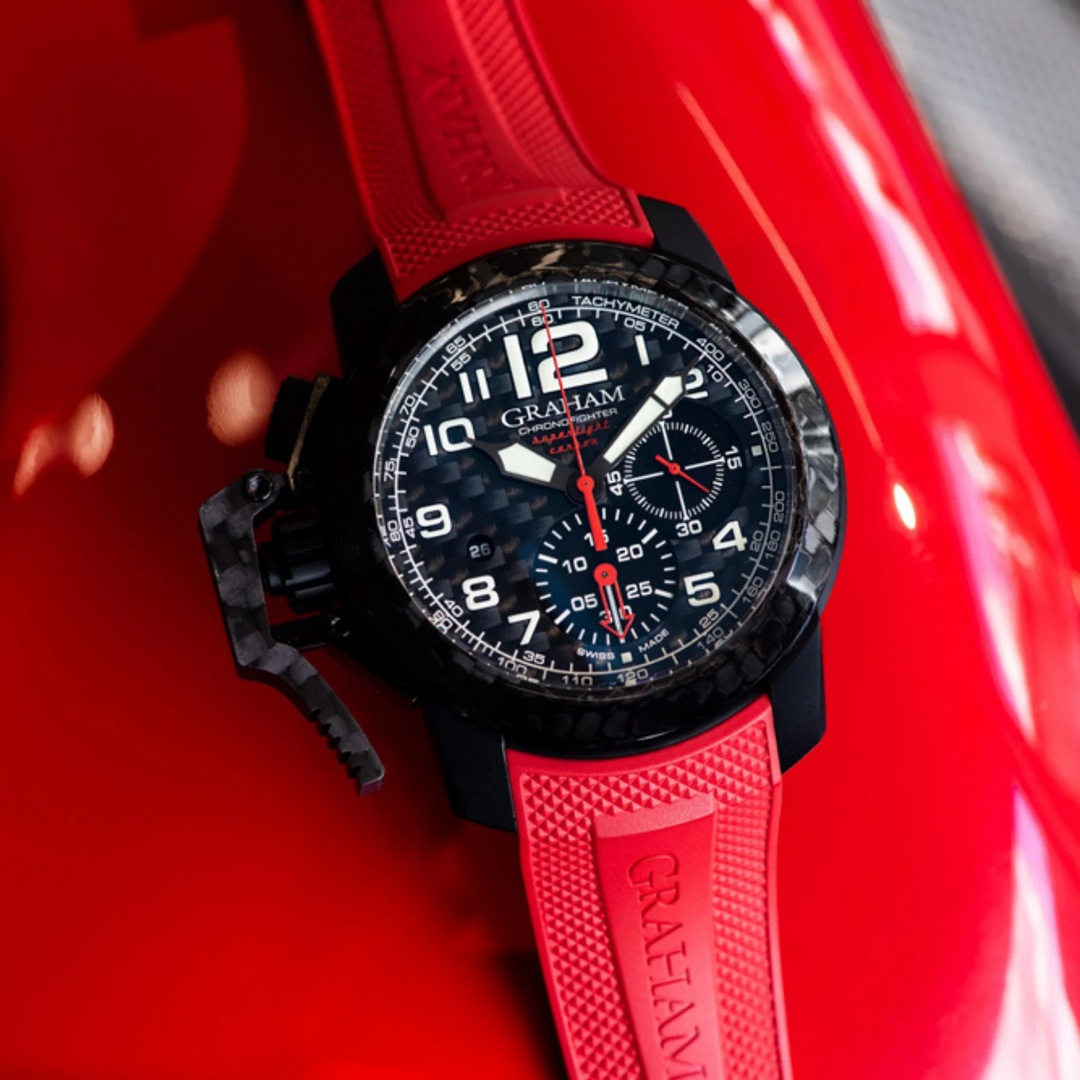 Graham Chronofighter Superlight Carbon Red