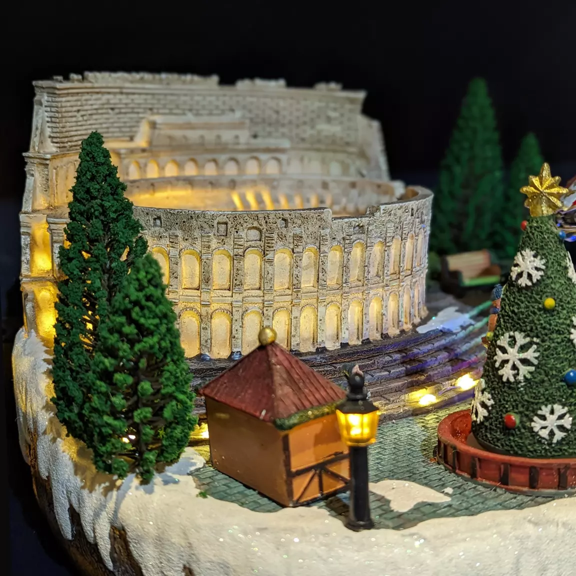 Village de Noël lumineux et musical Rome