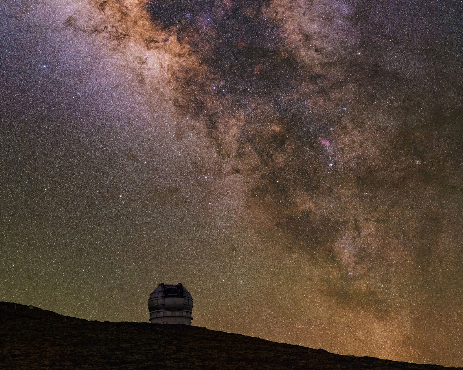 Cosmic Explorer by Babak Tafreshi - Limited Edition. Edition of: 150. Signed.