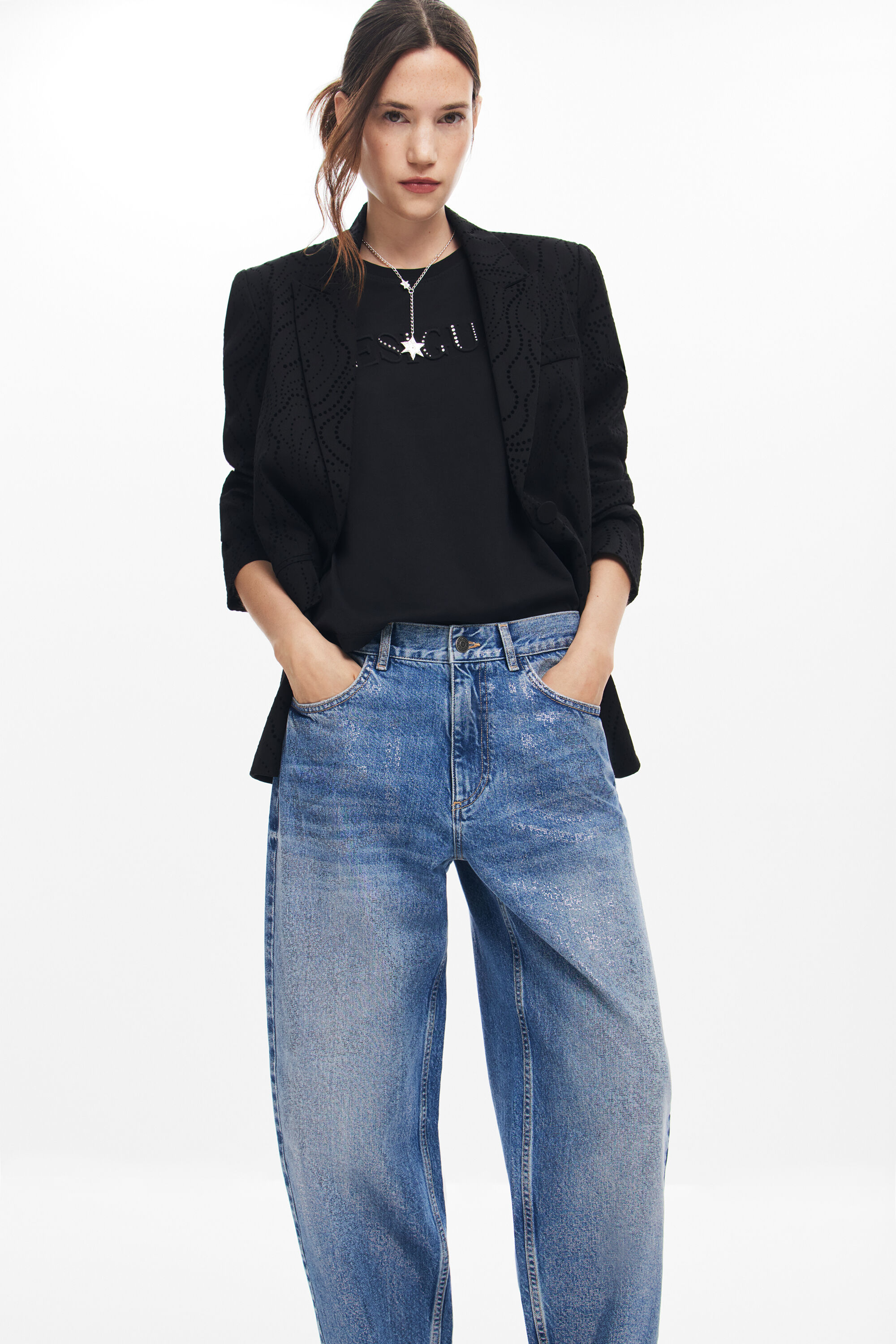 calça jeans balão
