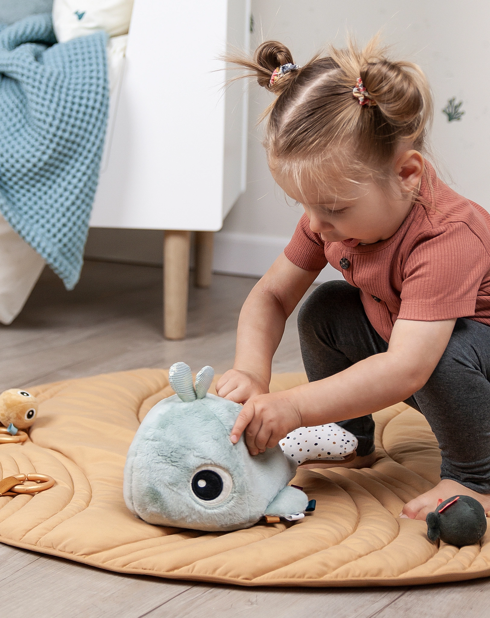 Kuscheltier WALLY (57cm) in blau