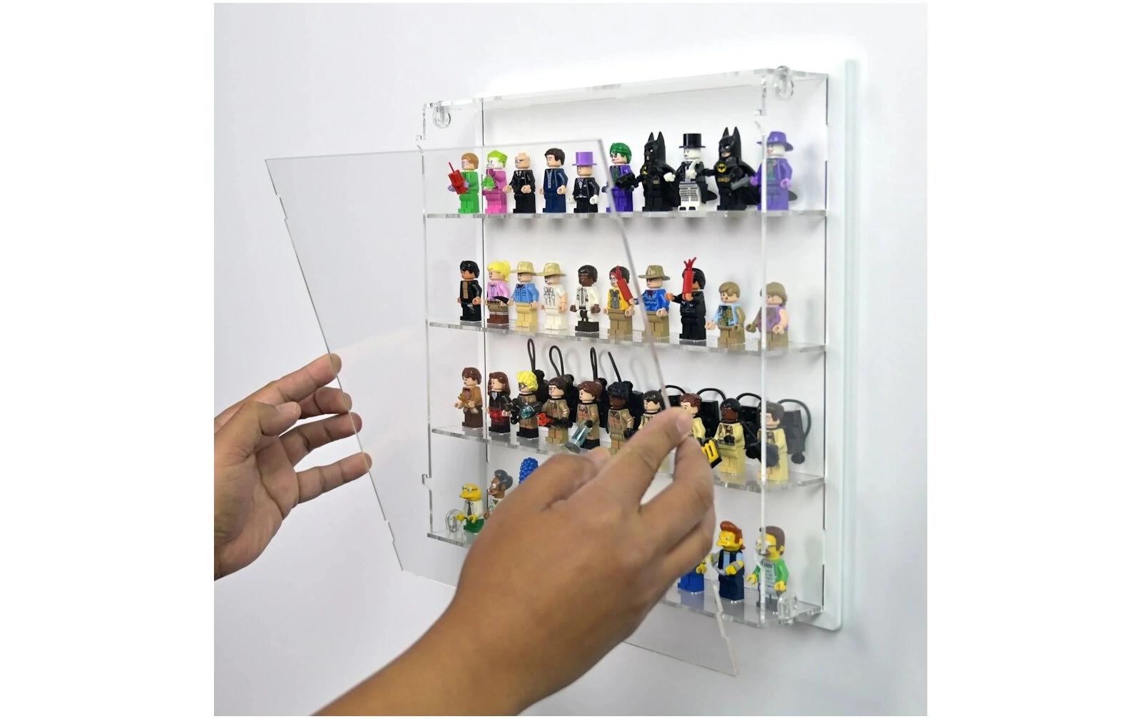 Baukasten Acryl-Wand-Display für 40 LEGO-MinifigurenAcry-Display-Box mit weissem Hintergrund