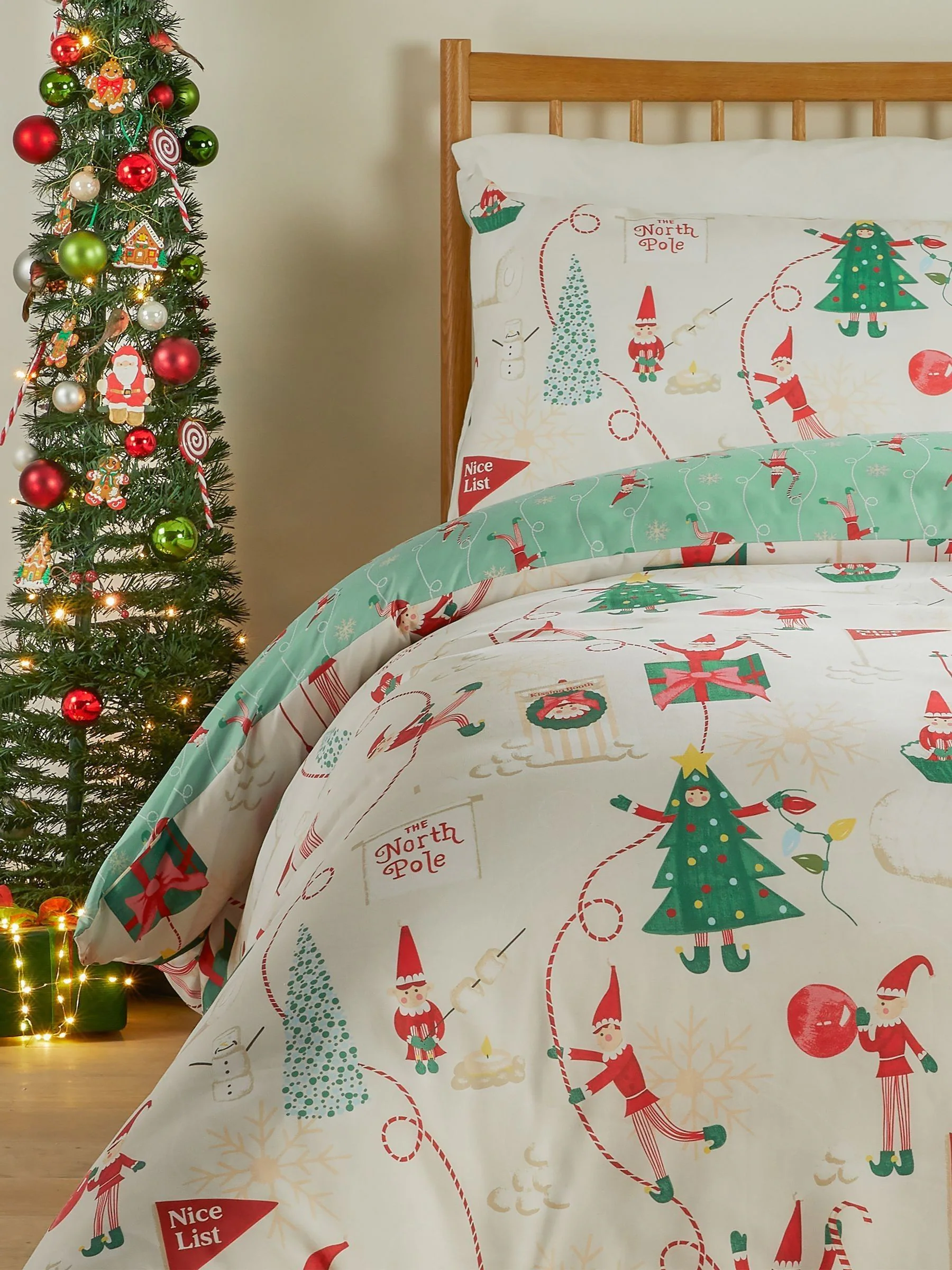 Duvet Day Christmas Elf Duvet Cover and Pillowcase Set