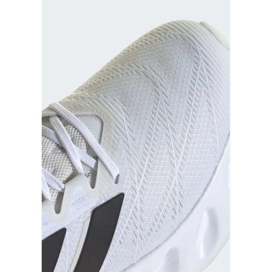 Adidas Chaussure de running adidas Switch Fwd 2