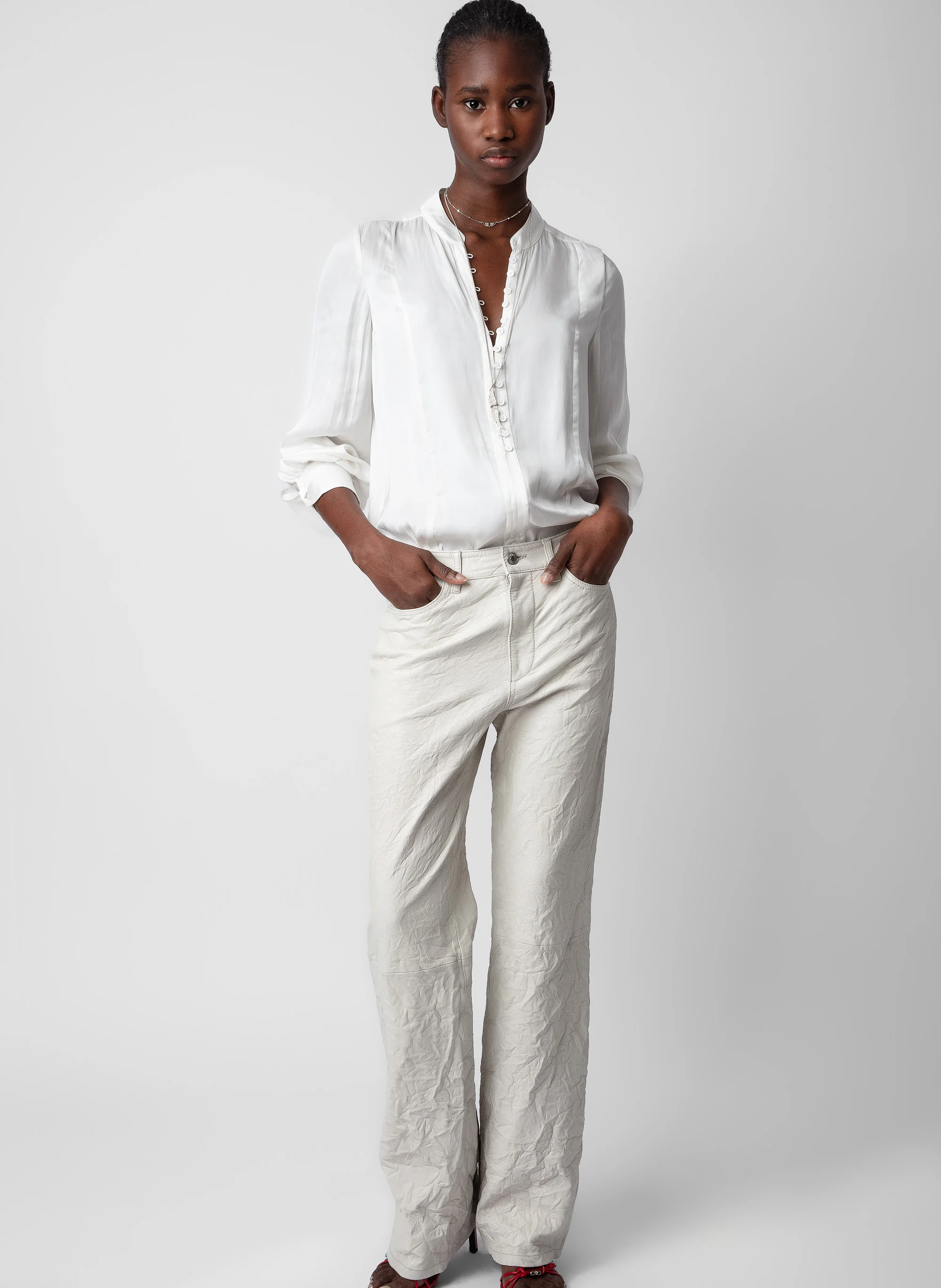 TWINA - Blouse fluide col rond en satin | Blanc