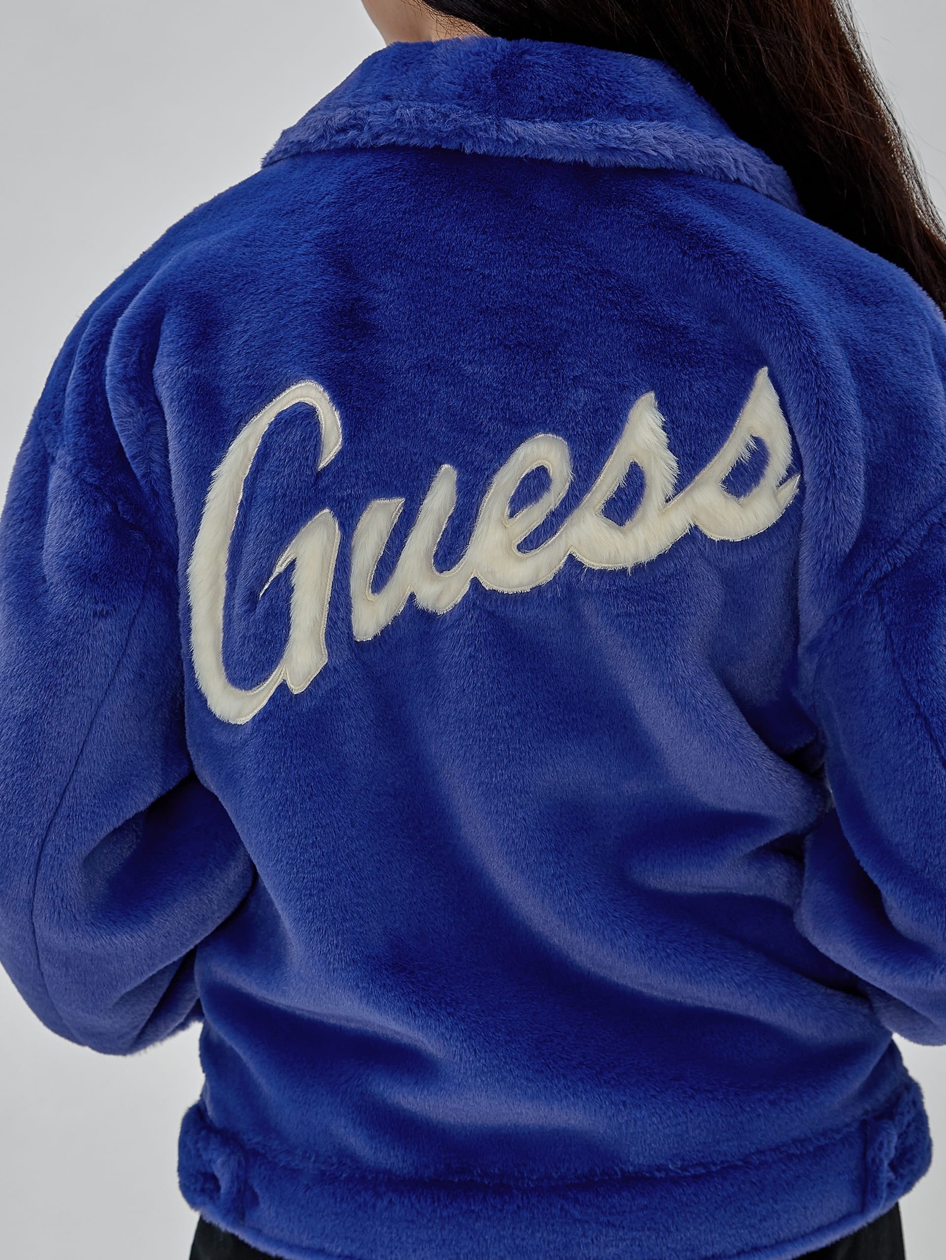 Jaqueta de pele oversized da GUESS Originals