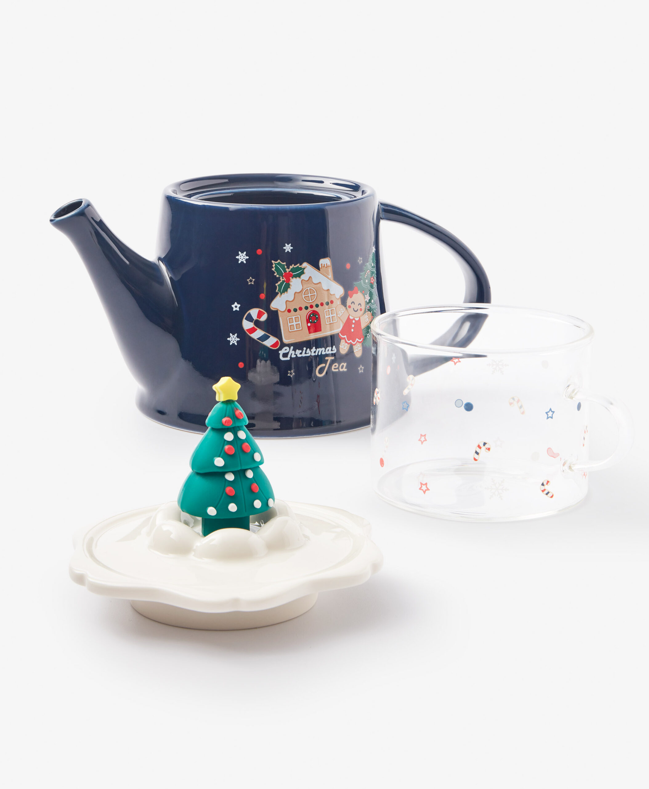 Teekanne mit Tasse