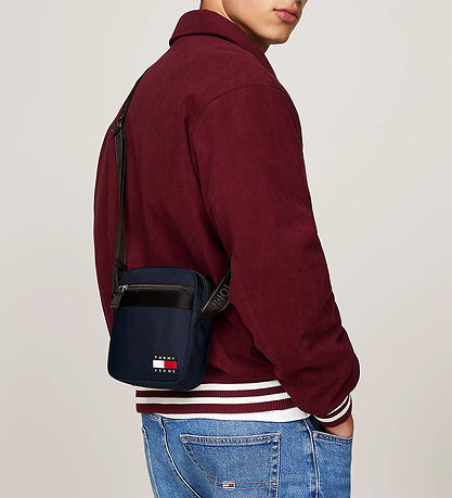 Tommy Hilfiger Gürteltasche - Essential Dayli Reporter - Schwarz