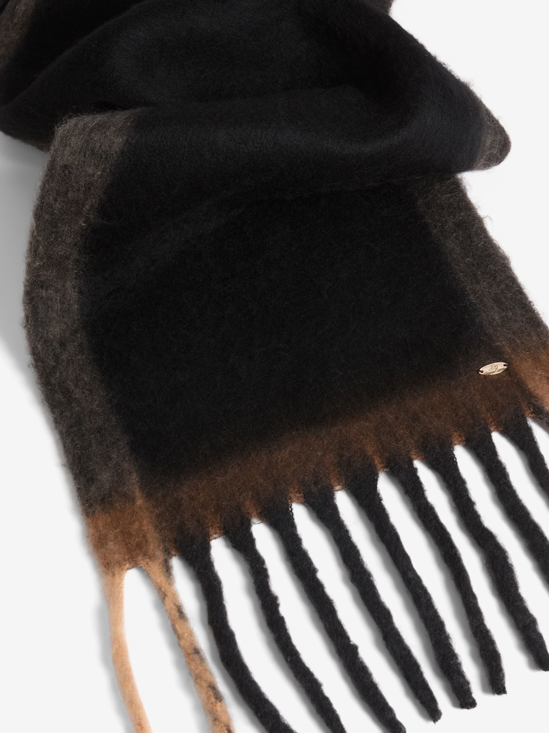 Zwart - Lipsy Cosy geborstelde sjaal