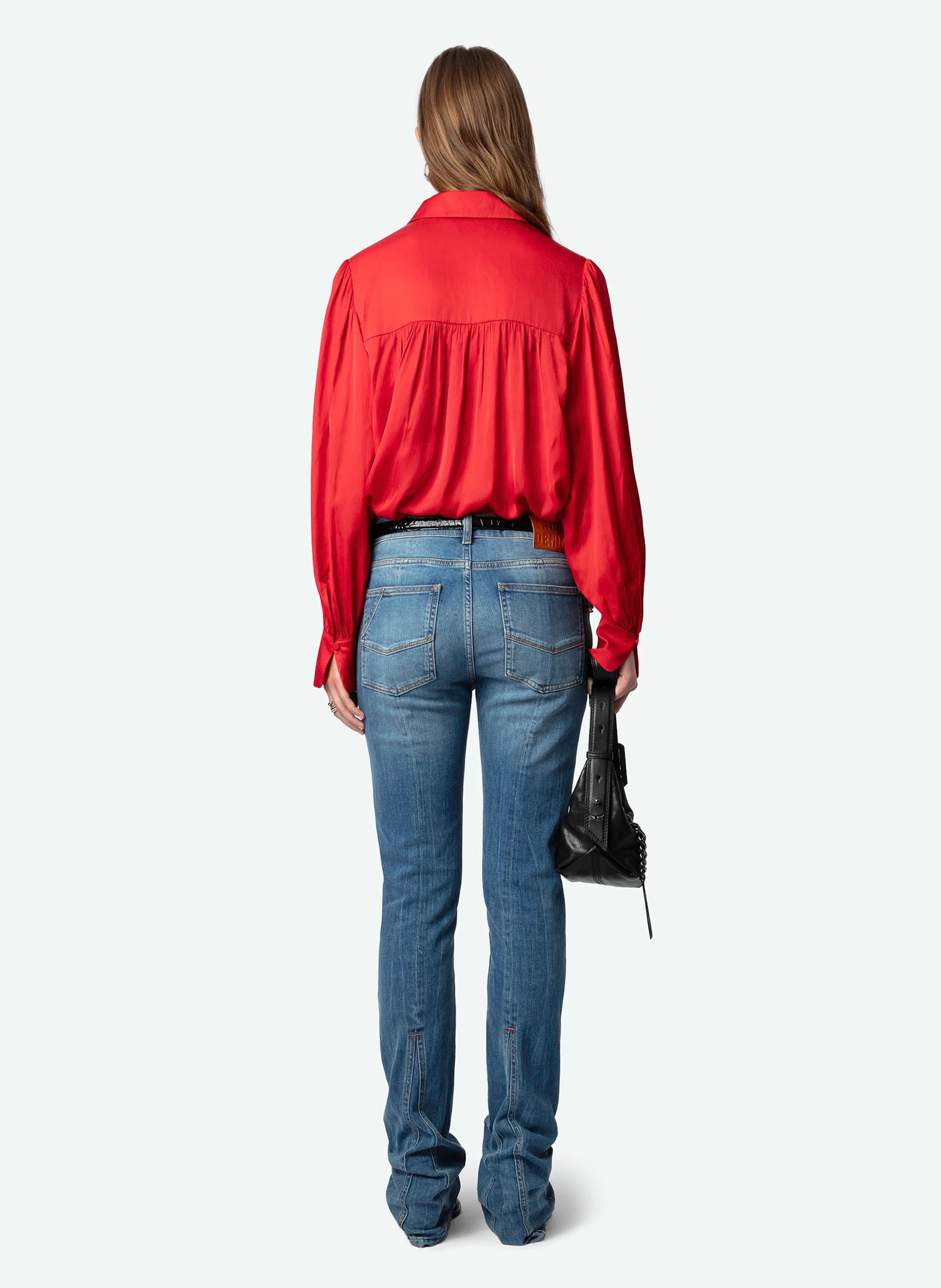 TRENTA - Chemise col classique droite satinée en fibres recyclées mélangées | Rouge