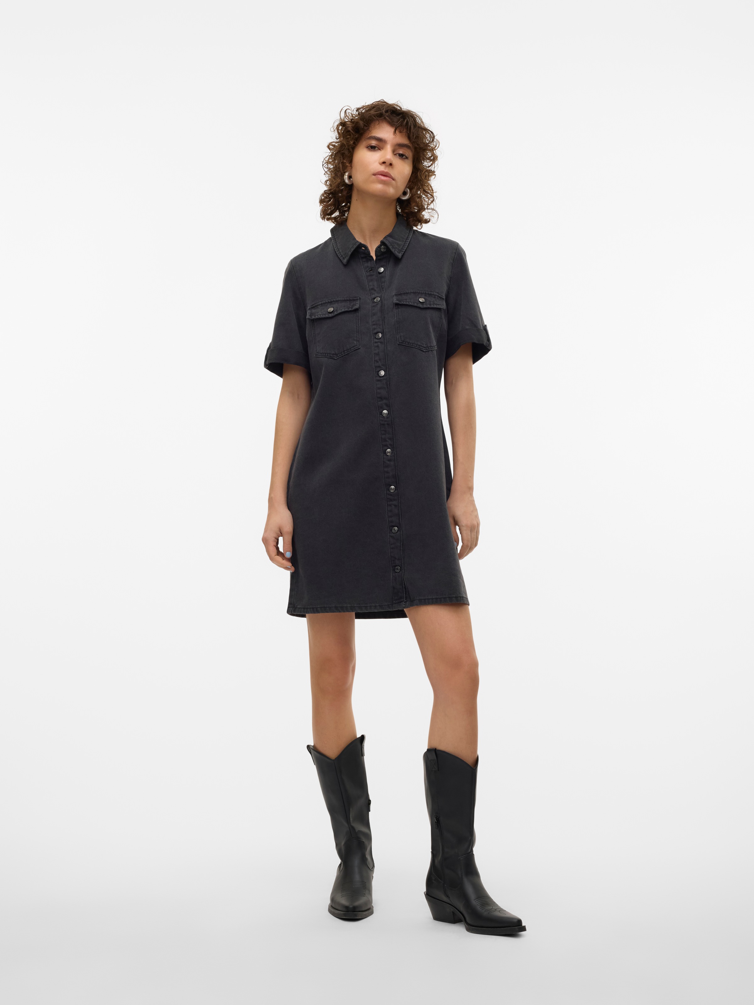 Vero Moda Jeanskleid »VMJENNIE SS SHORT DENIM DRESS NOOS« Brusttaschen