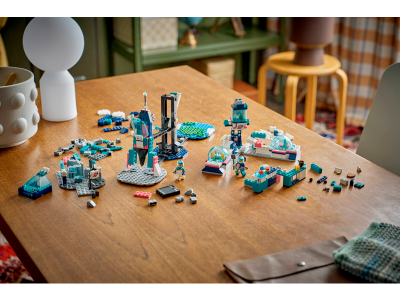 LEGO Natuurwetenschap en Techniek Maanmissie (45200)