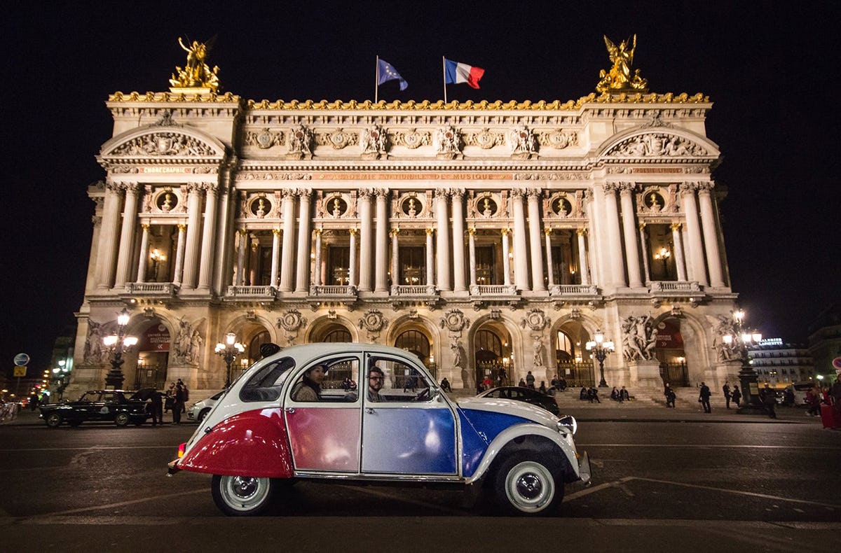 Paris Sightseeing in der Ente