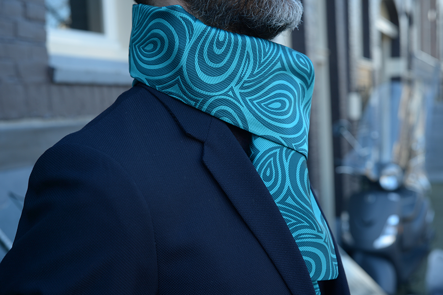 Shawl Sgt Pepper paisley grey - black