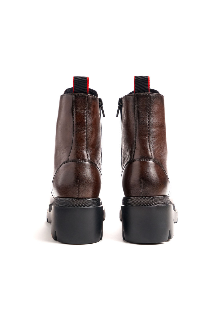 STIEFELETTE Braun