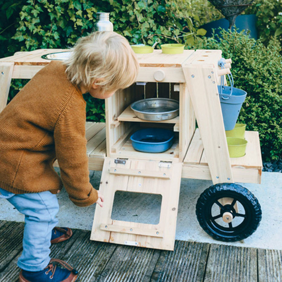 Small Foot-Modder Buitenspeelkeuken