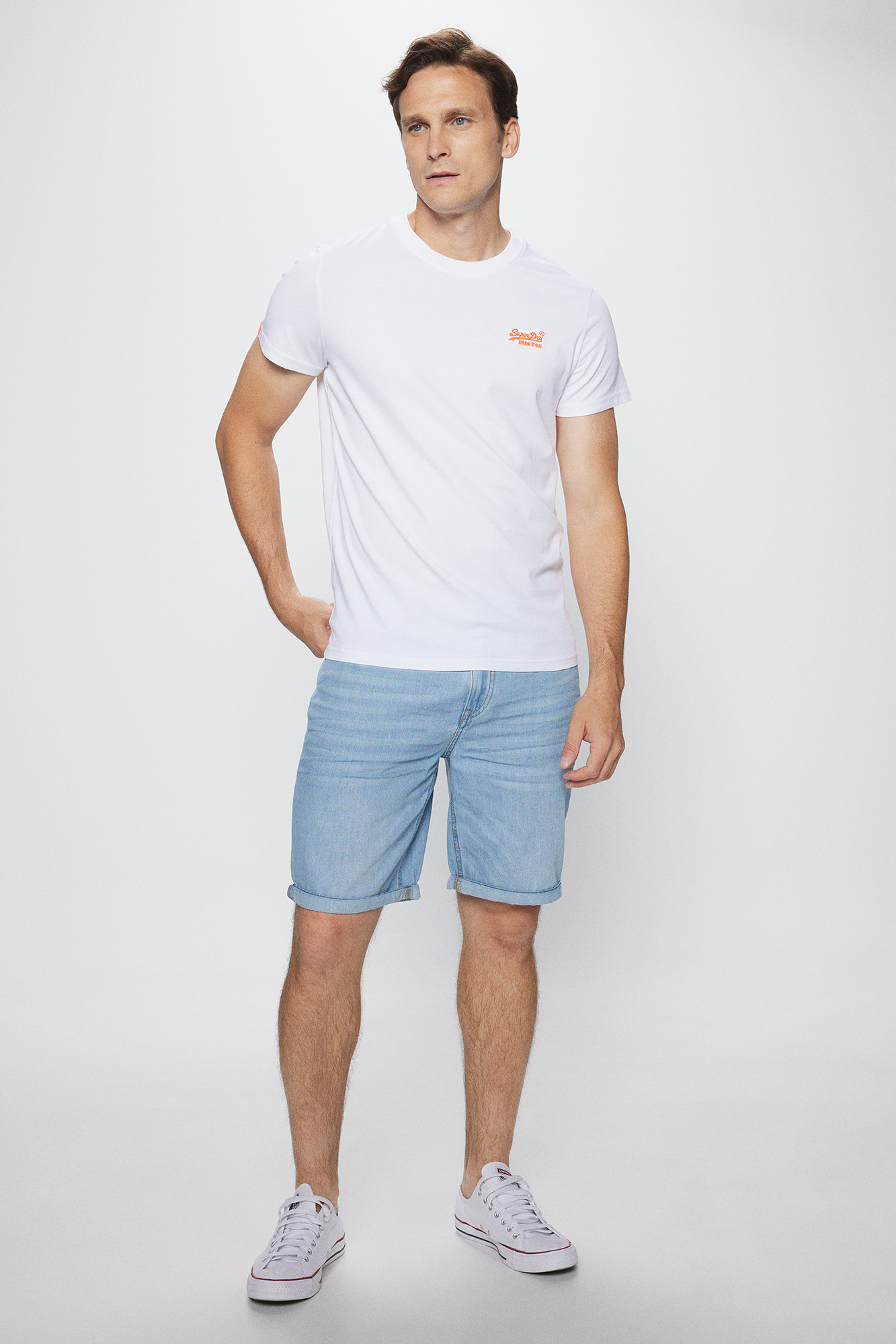 Camiseta fluorescente leve da coleção ORange™Label