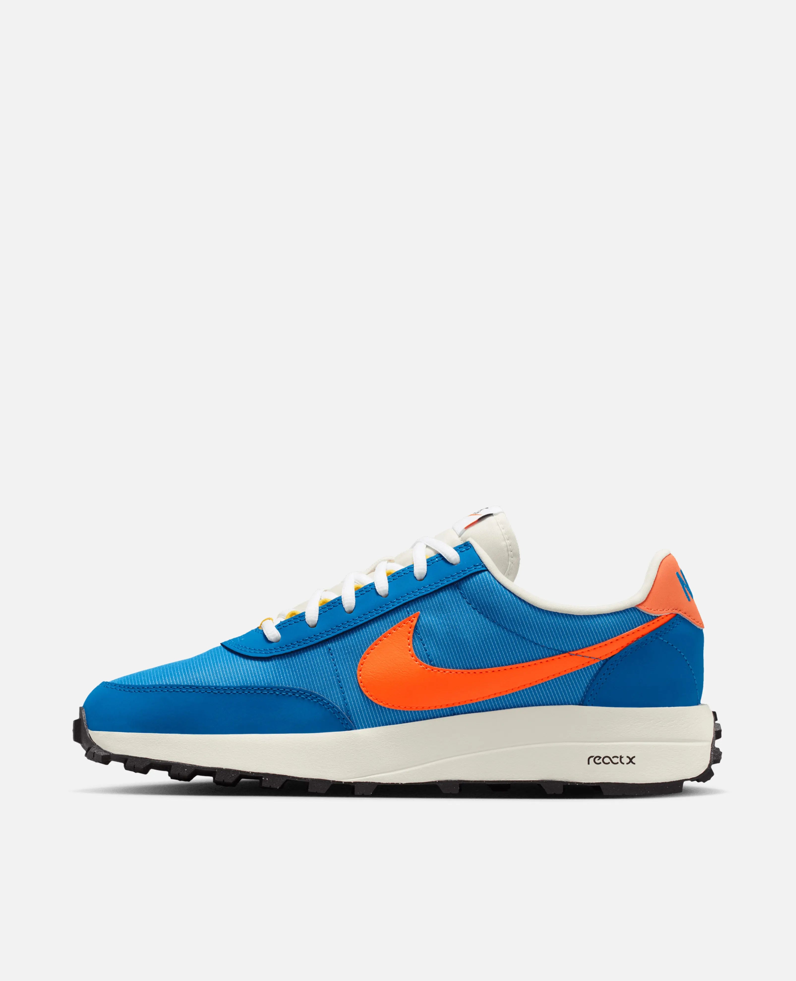 Nike ACG Ldv (Brilliant Blue/Turf Orange-Sail-White-Black-Tour Yellow)