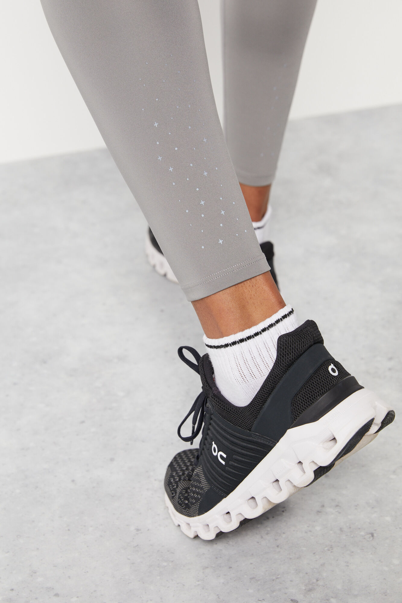 Leggings cinza com elasticidade 4D