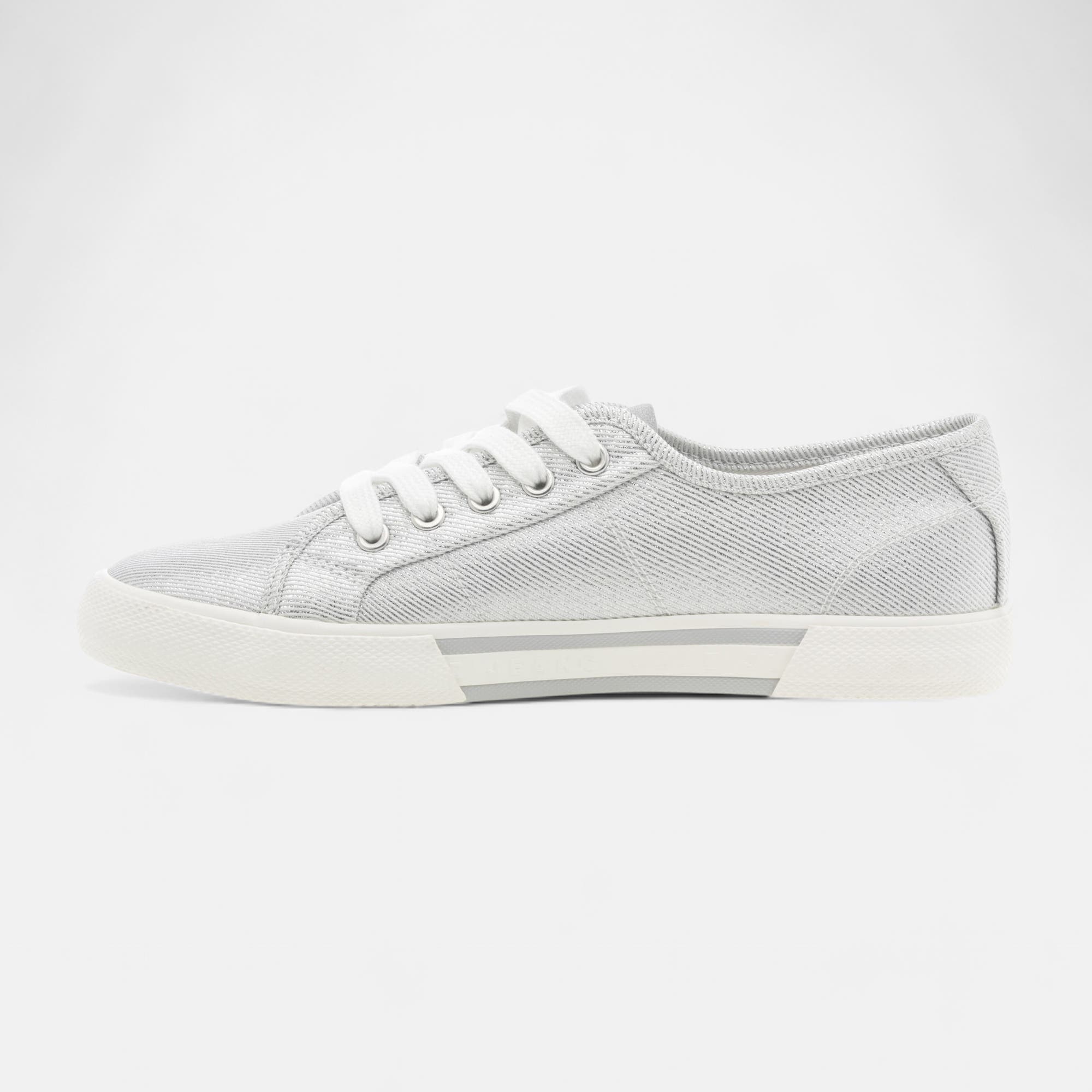 Baskets en toile Femme argent