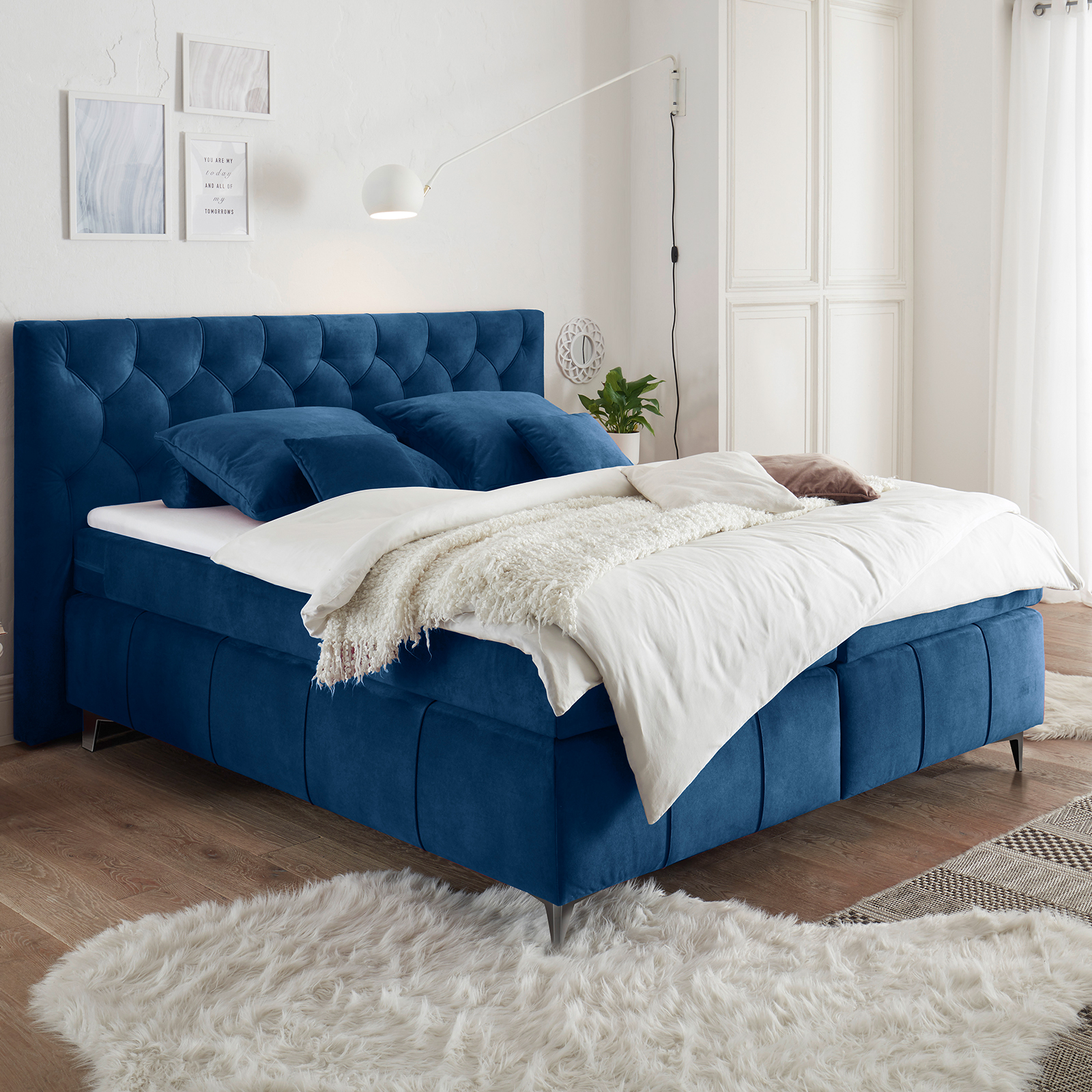 Boxspringbett - mondscheinblau - Tonnentaschenfederkern - H2 - 180x200 cm