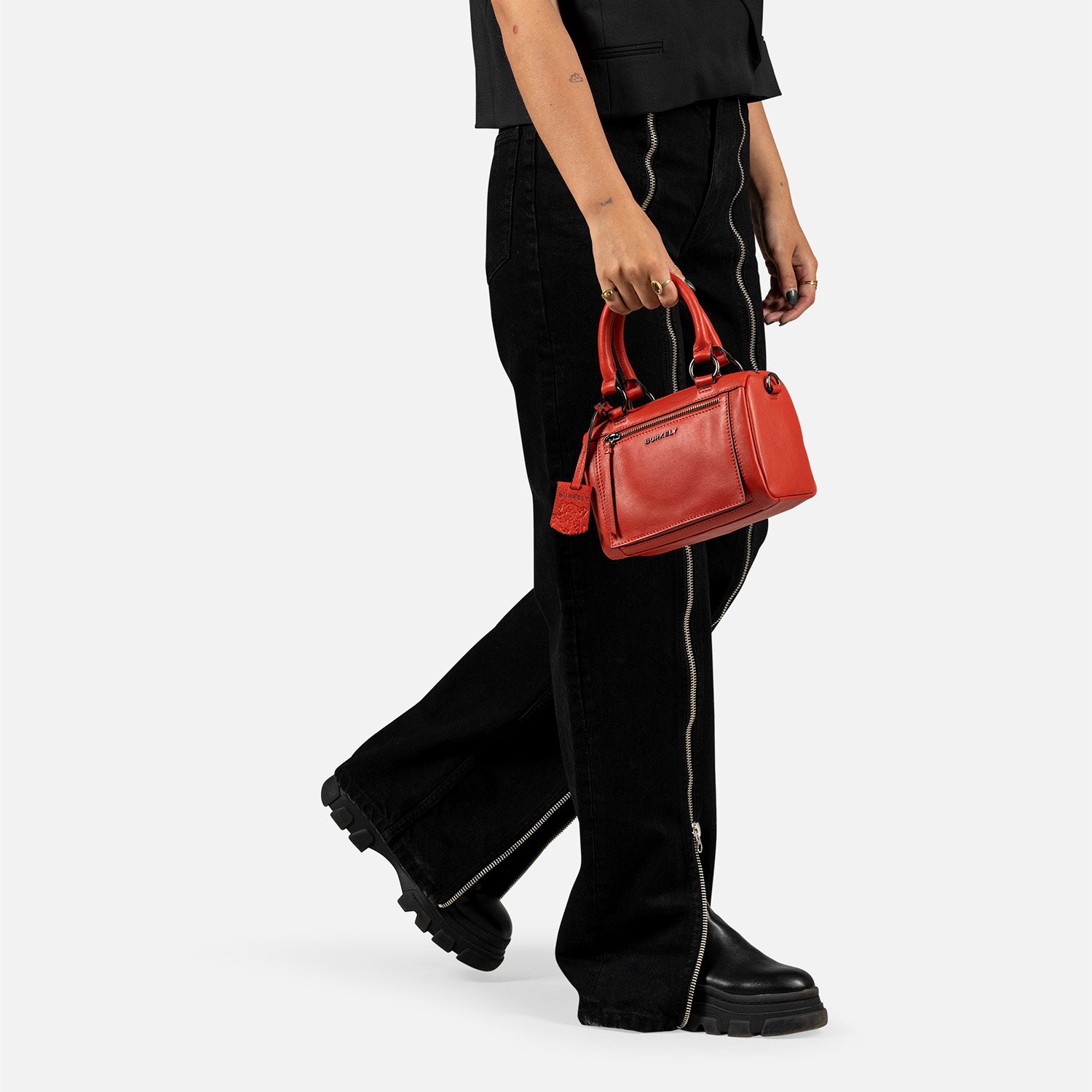 Burkely Rock Ruby Bowler Bag Small red