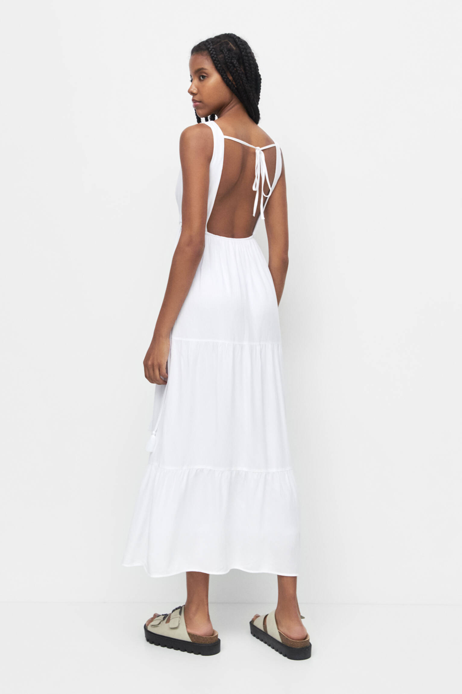 VESTIDO LONGO COM DECOTE EM V - BRANCO