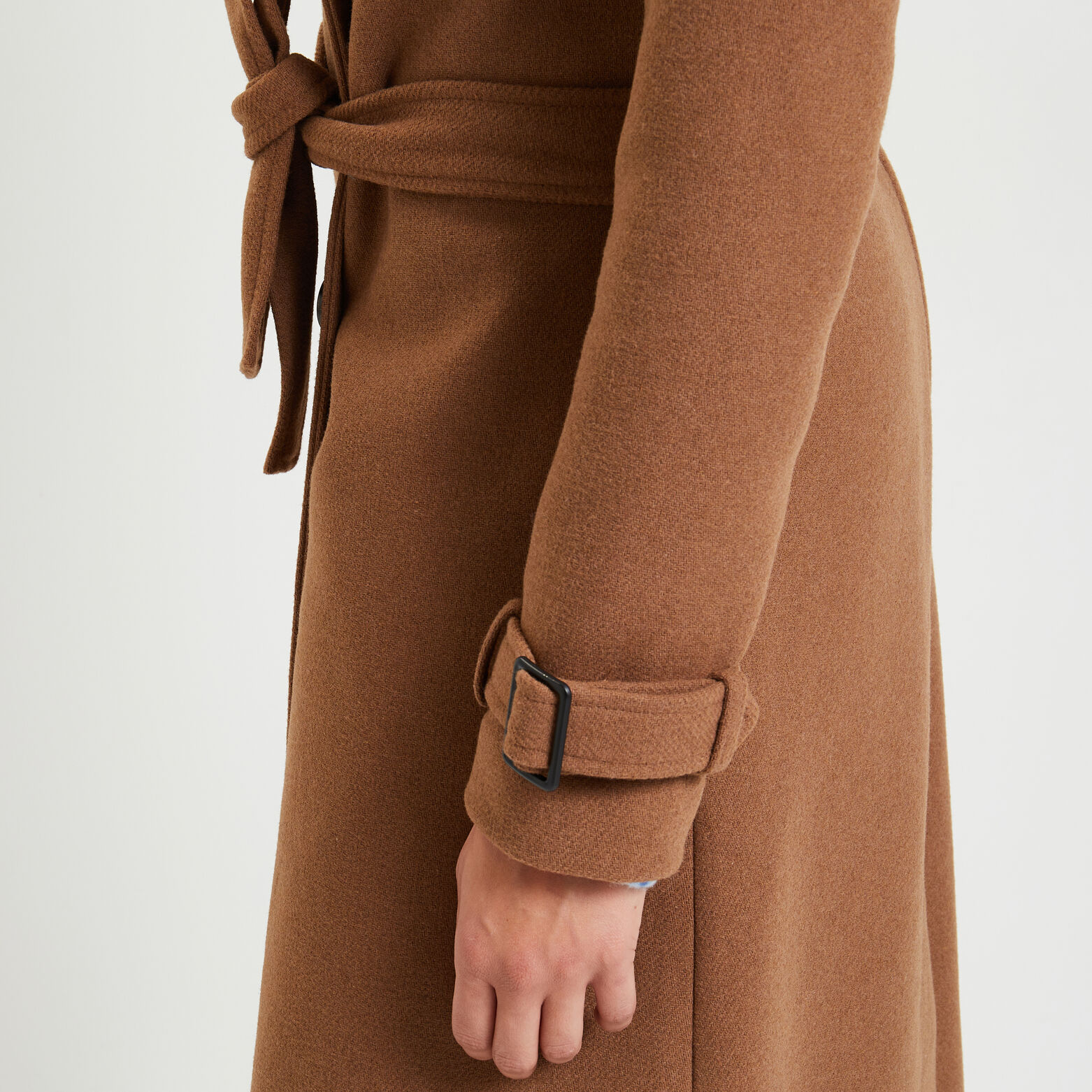 Manteau long ceinture à nouer femme