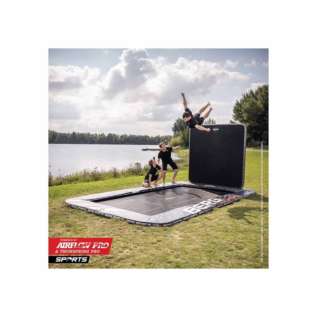 Bergtoys Berg Ultim Pro Bouncer Trampolin Flatground Schwarz 500 cm. Aerowall 2x2
