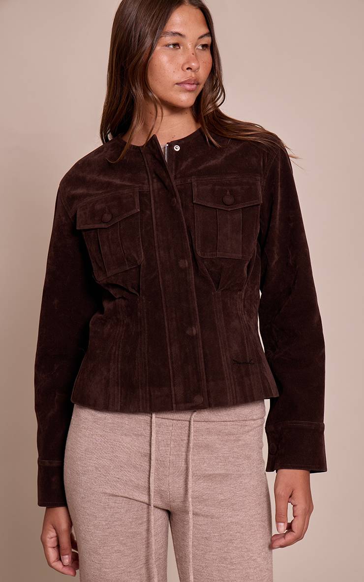 Chocolat Veste Cintrée À La Taille Avec Boutons Recouverts En Faux Suède