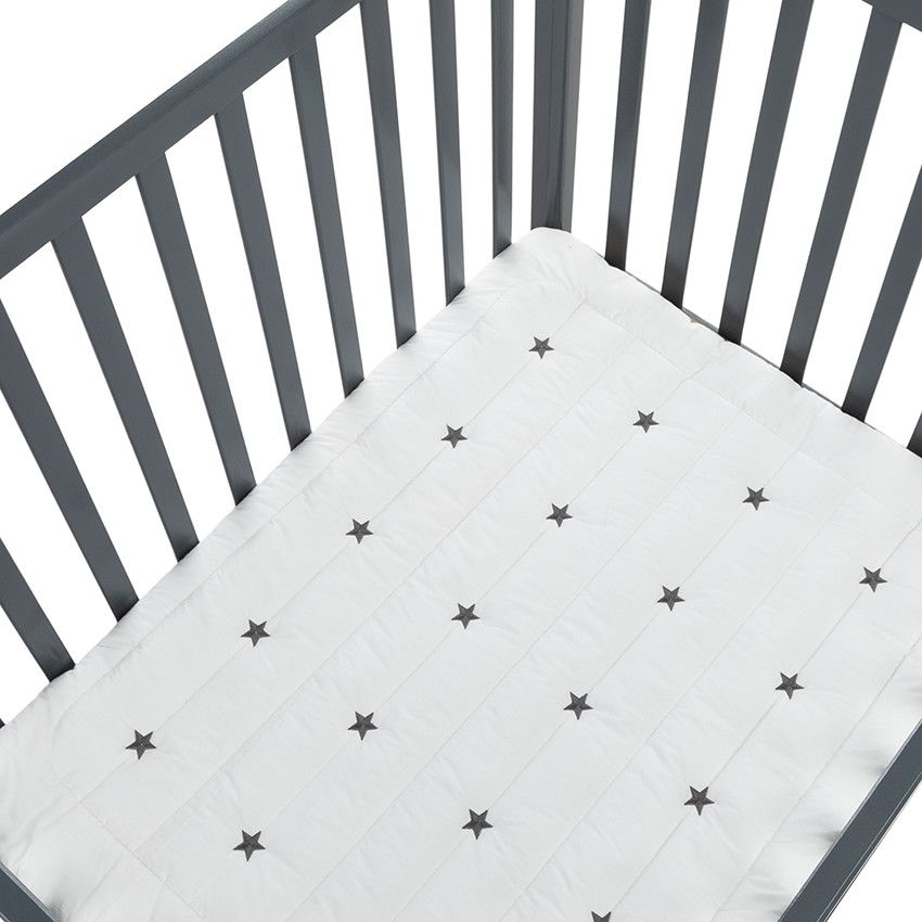 Tapis de parc matelassé à étoiles brodées - Ecru