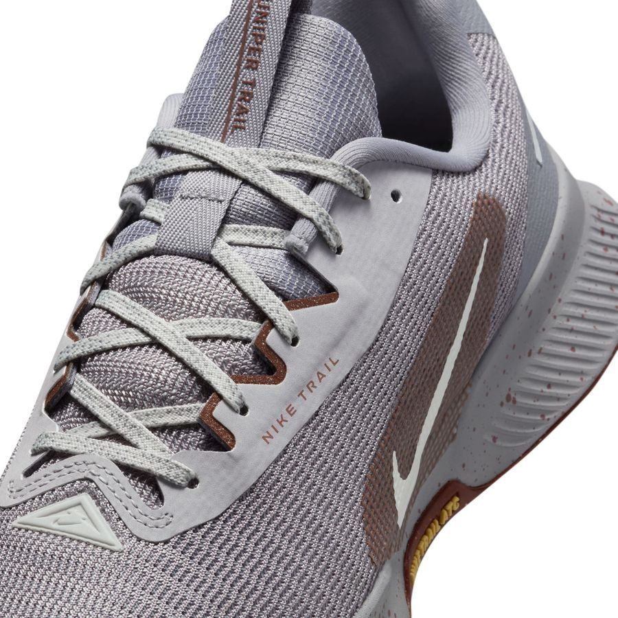Nike Chaussures de Running Juniper Trail 3 - Gris