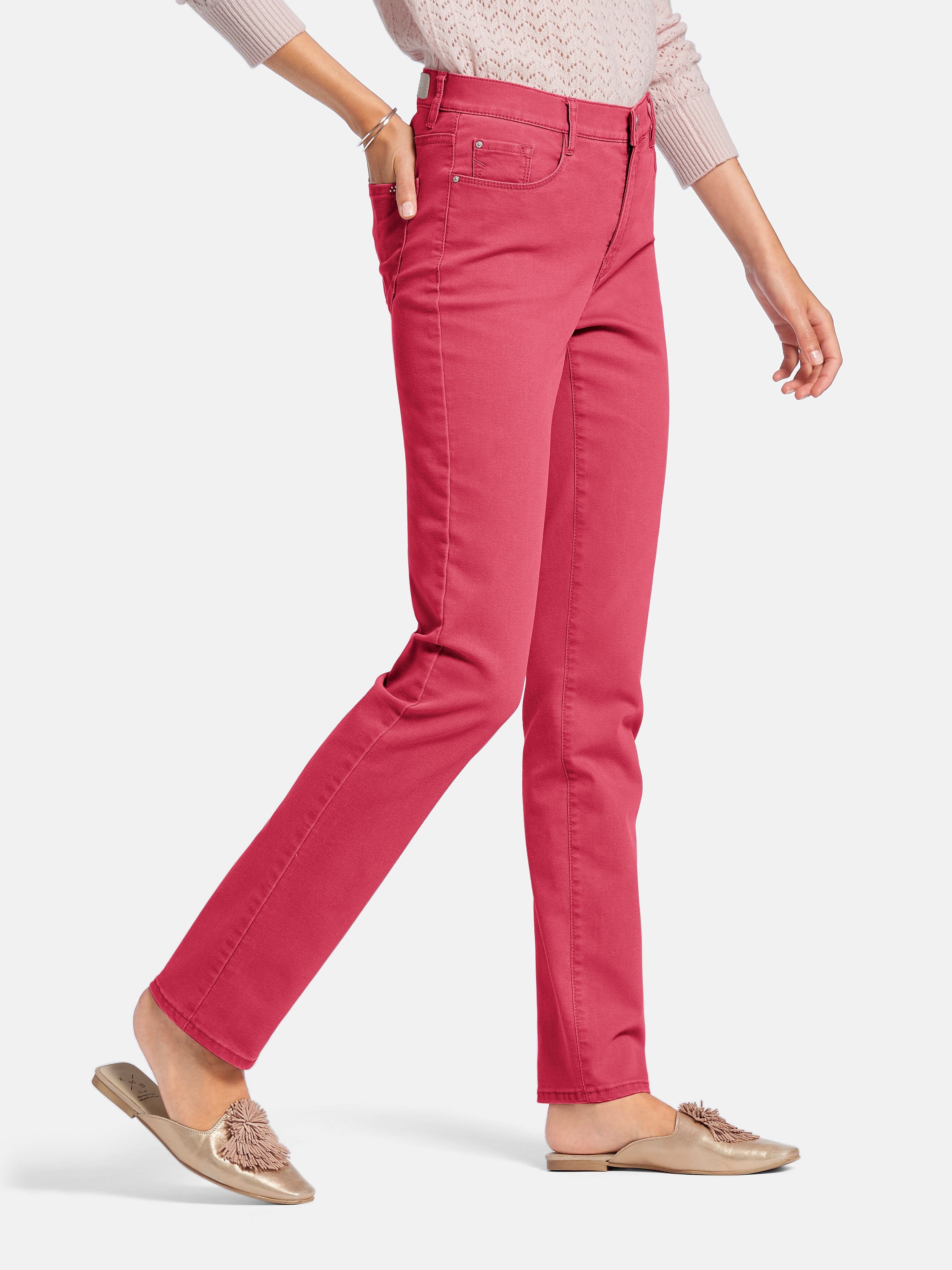 „Feminine Fit“-Jeans Modell Nicola