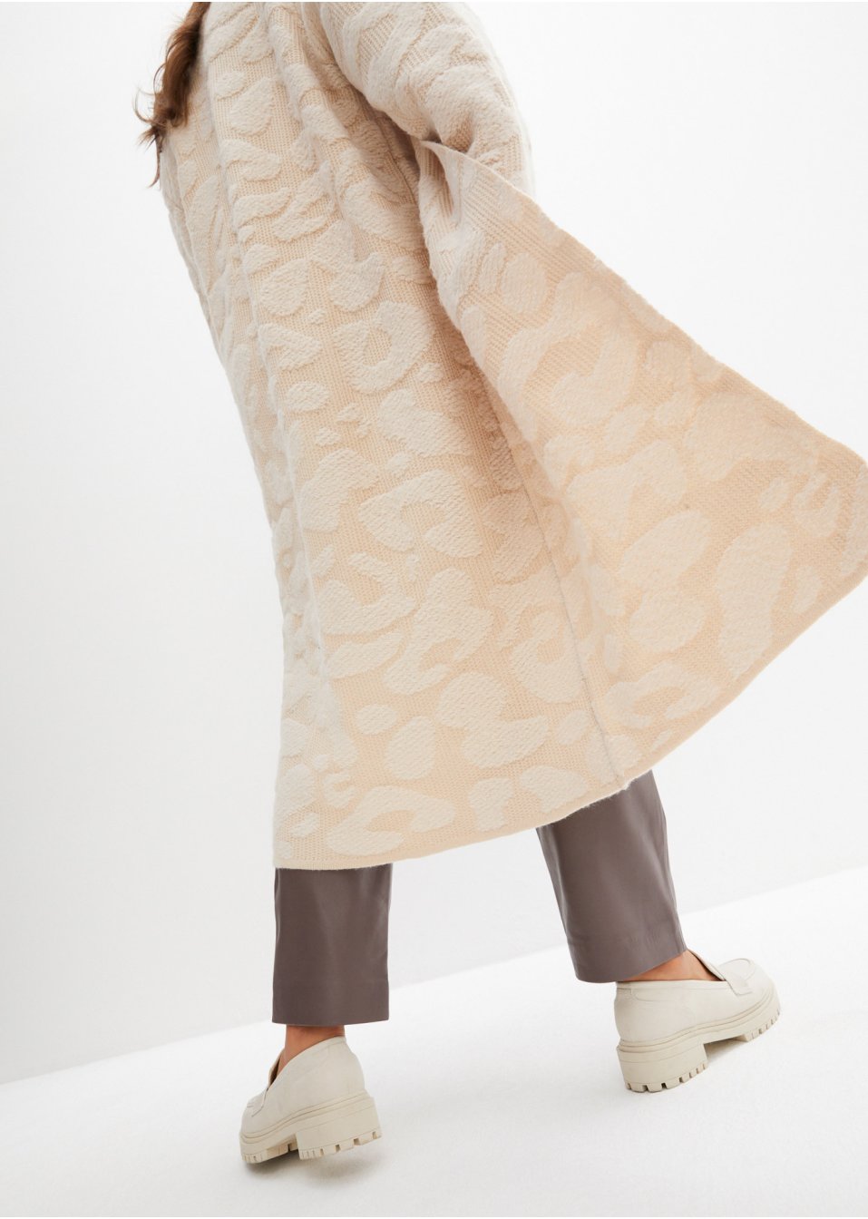 Manteau en maille avec teneur en laine