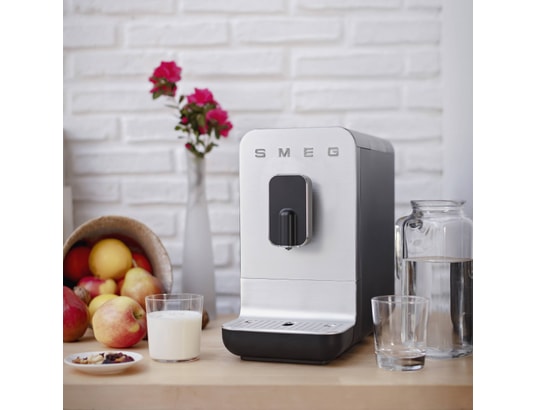 SMEG - Robot expresso BCC11BLMEU