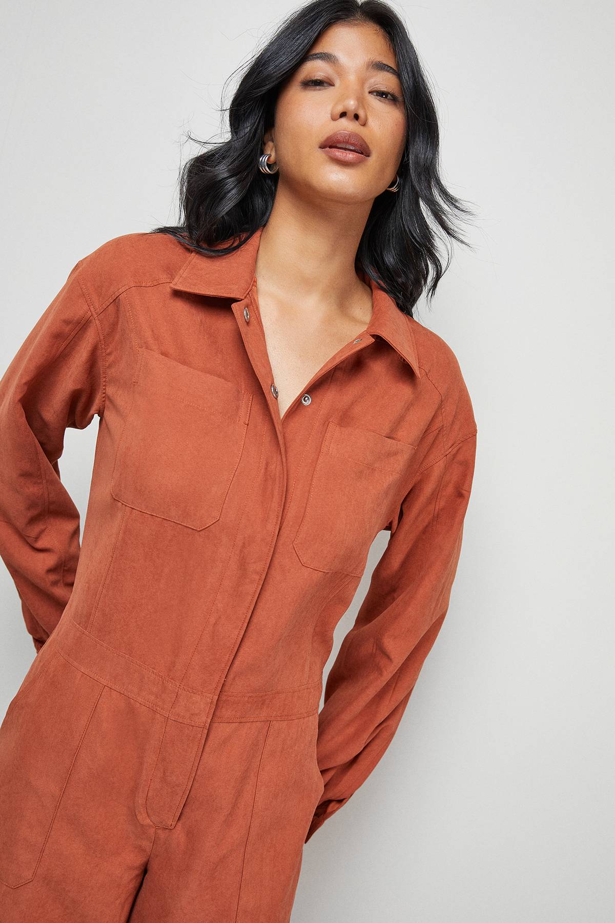 Warehouse Combinaison-Pantalon Utilitaire en Satin Pêche