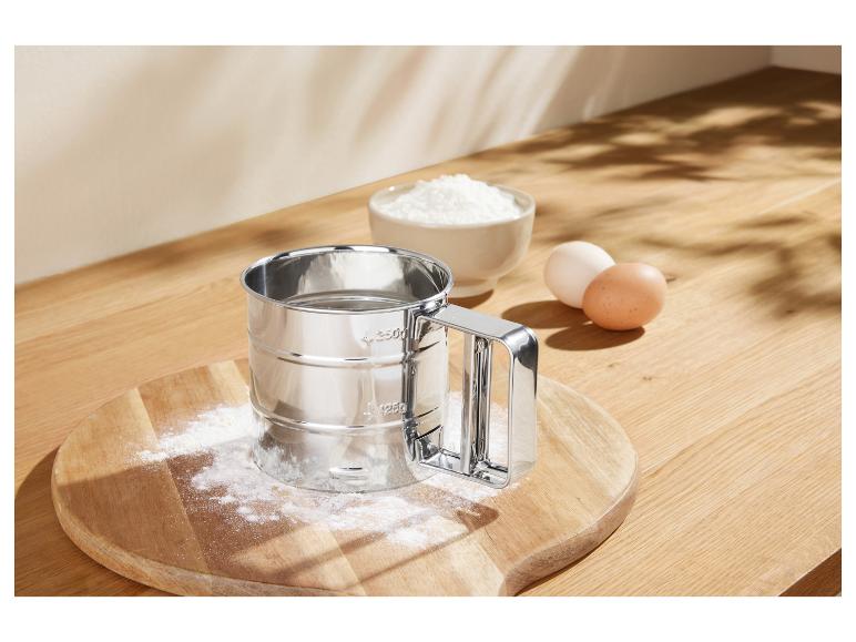 Au bain-marie-pan of zeef