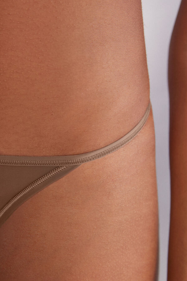 Tanga ultraleve de microfibra com tira lateral