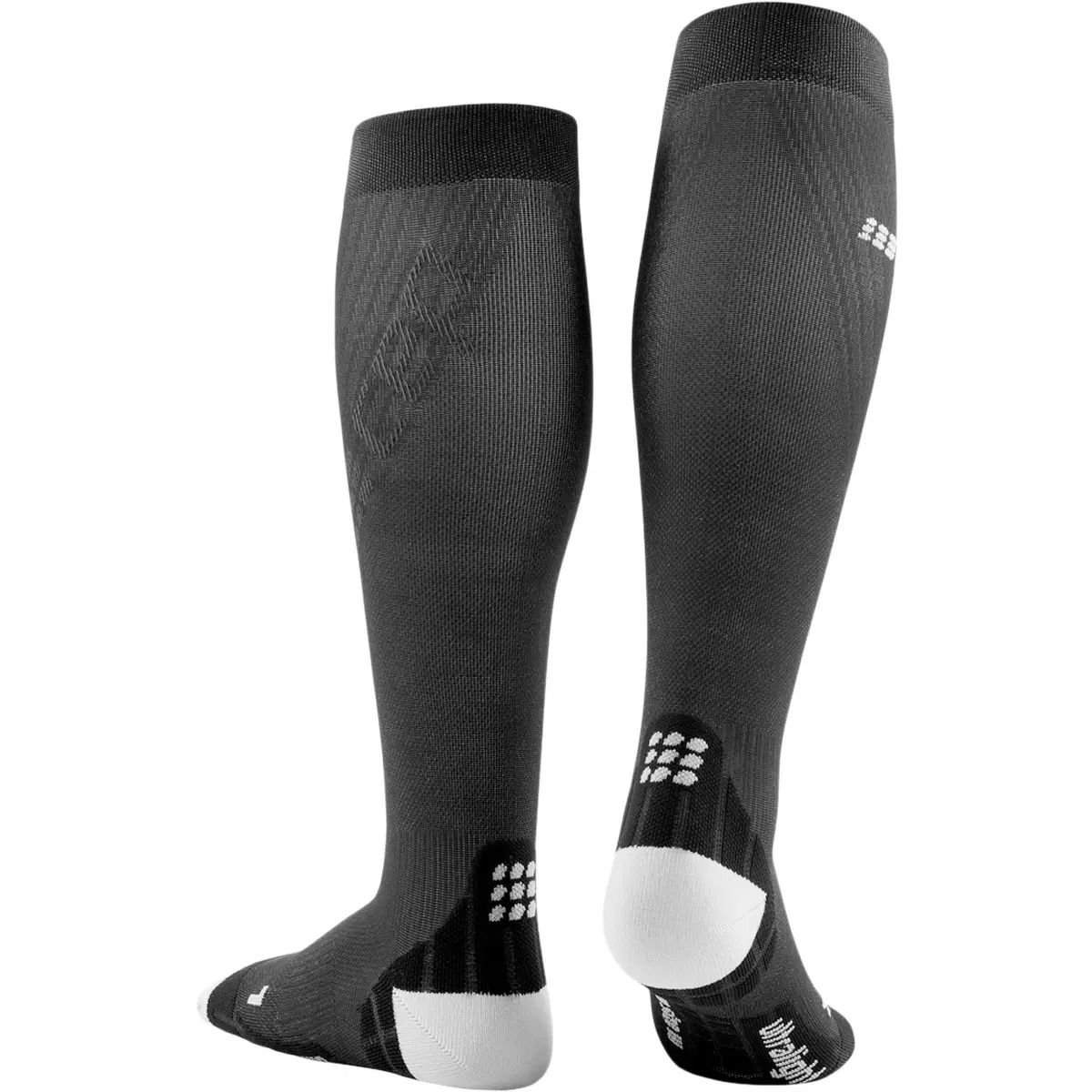 cep run ultralight compression sockswp30y black light grey