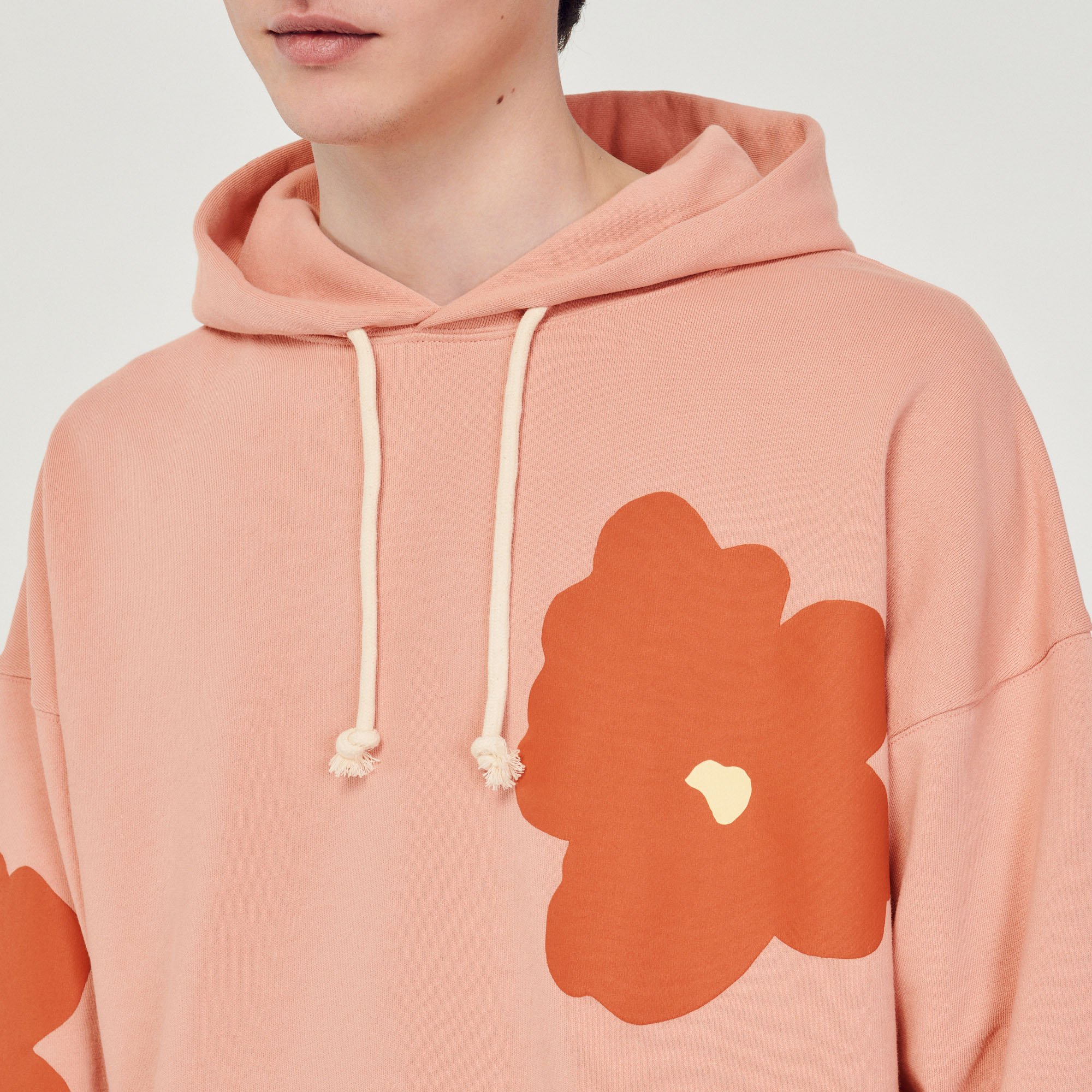 Hoodie motifs fleurs