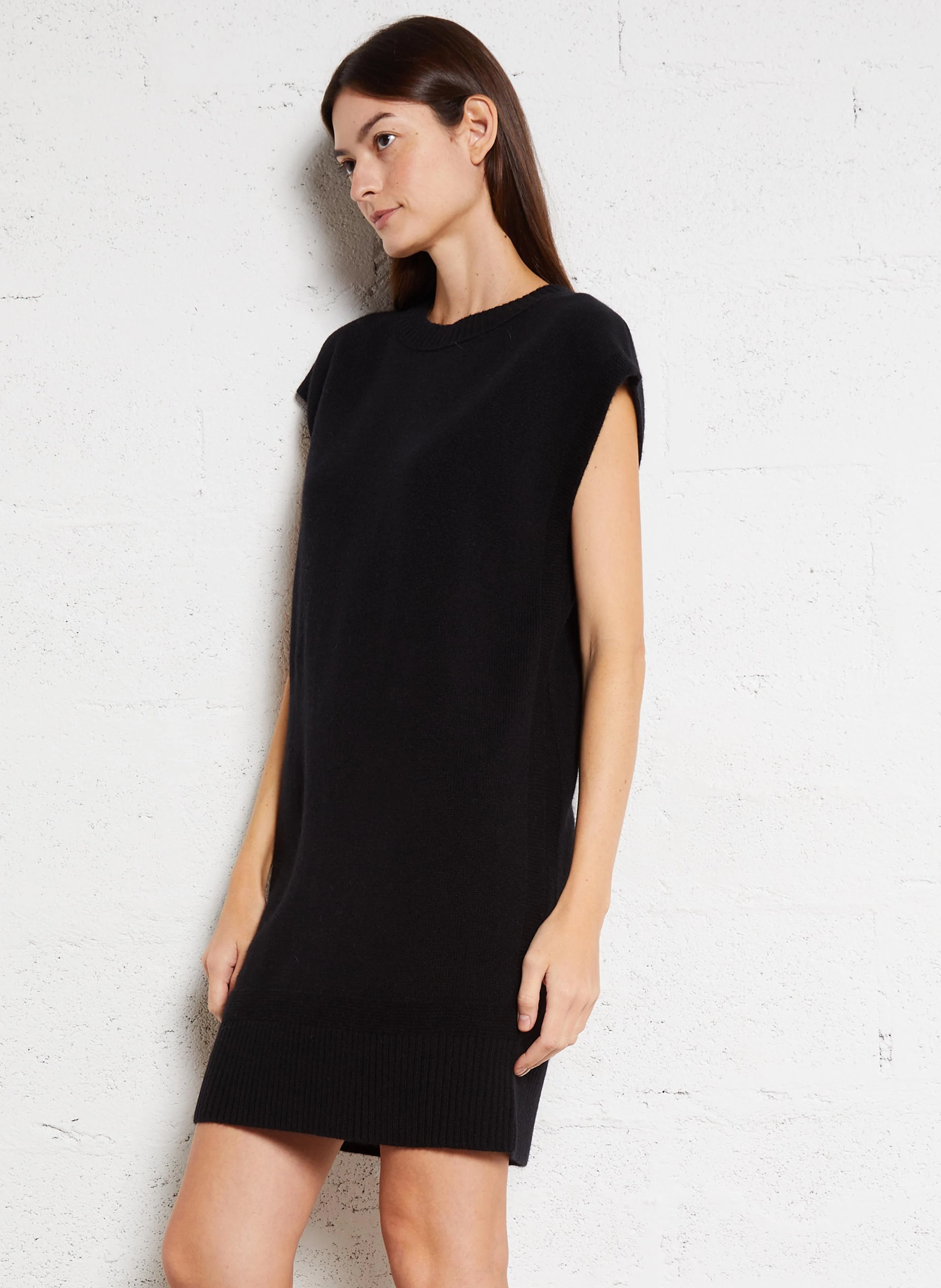 MARION - Robe midi col rond en laine | Noir