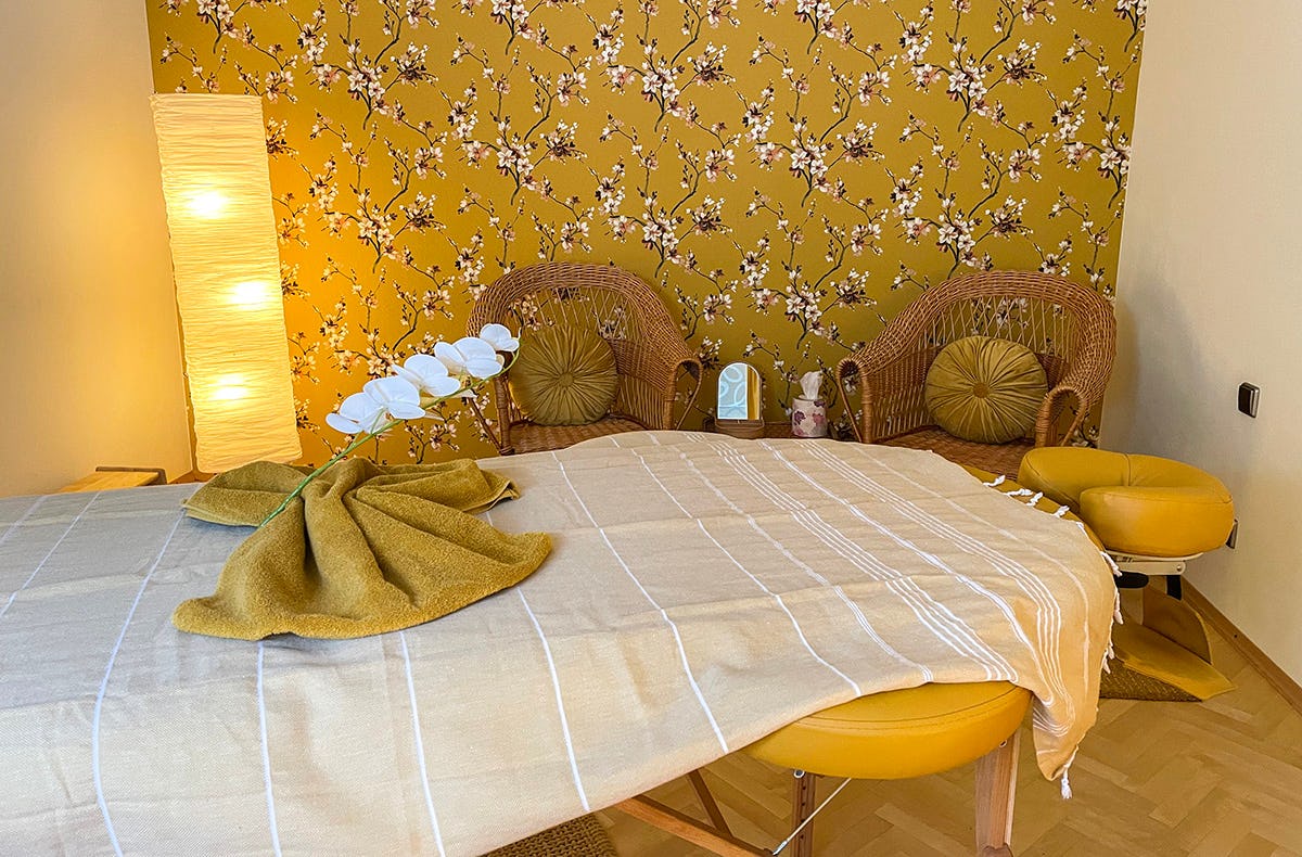 Kräuterstempelmassage St. Leon-Rot