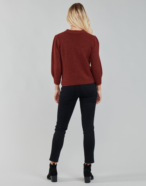 Betty London - POXONE - Rouge