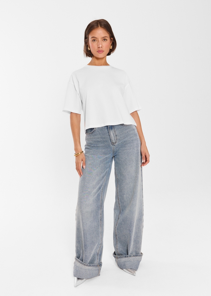 Classic cropped tee snow