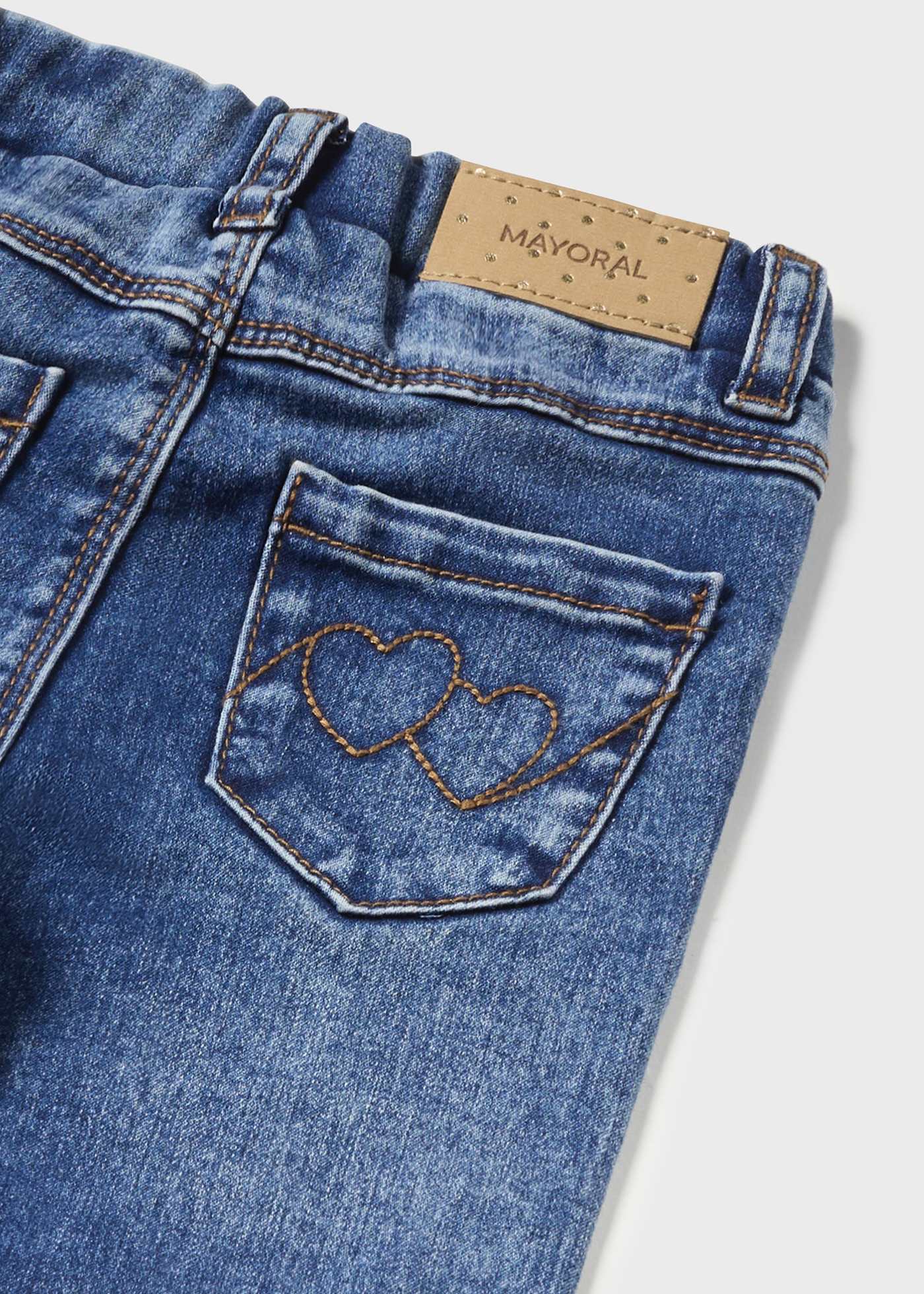 Calça jeans skinny para bebês