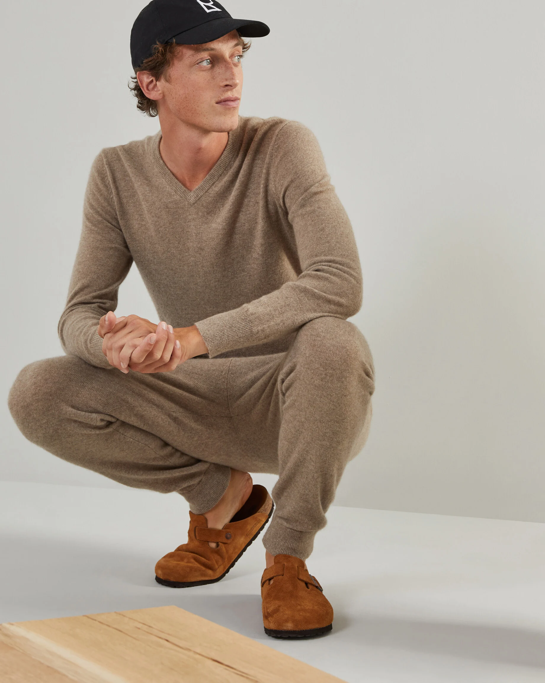 Pull homme col v en cachemire 2 fils | Marron