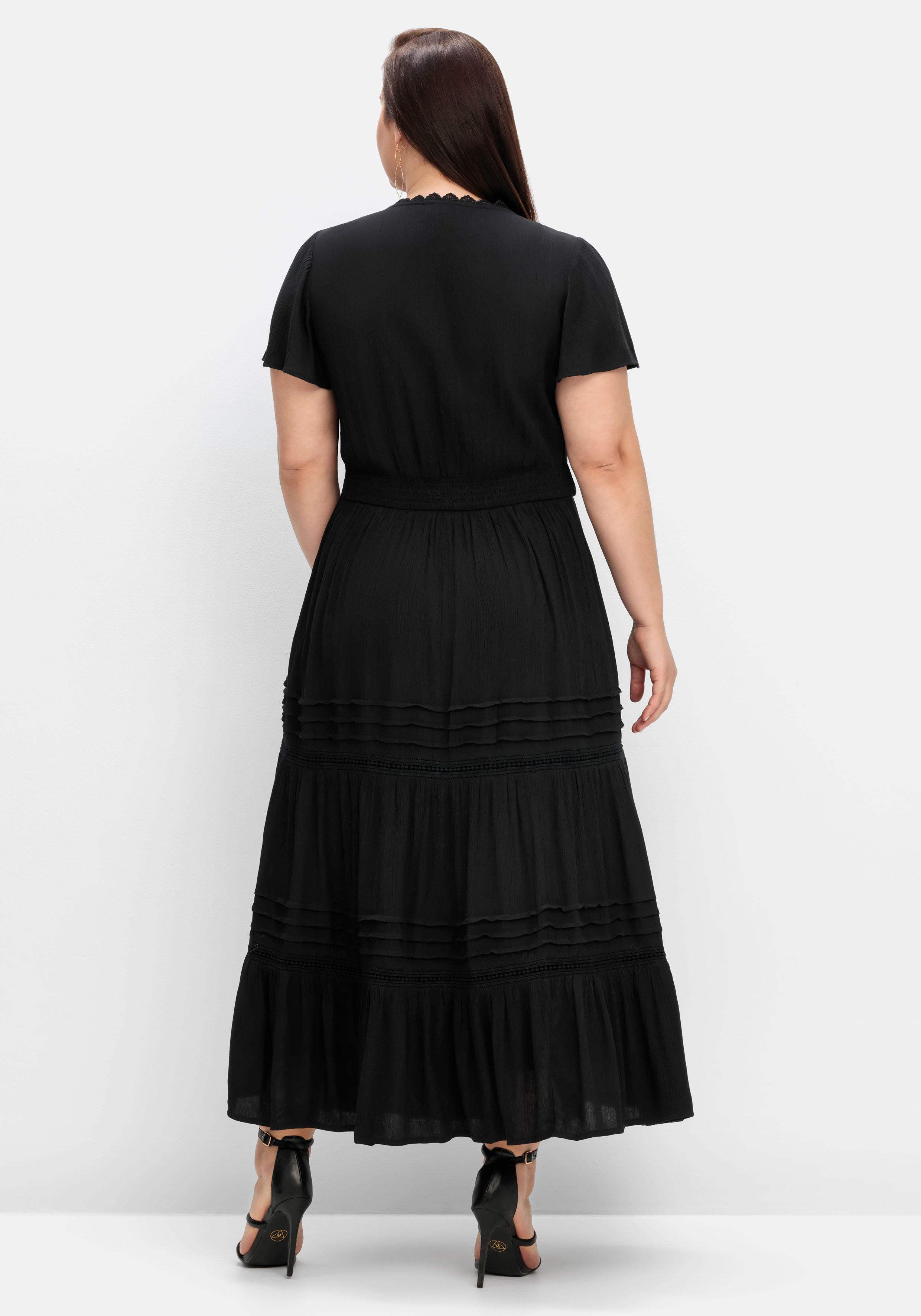 Maxikleid in Wickeloptik, mit Stufenvolant